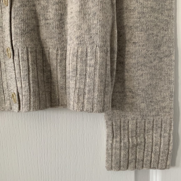 NWT J. CREW FACTORY Gray Lambswool V-Neck Long Sleeves Cardigan Sweater Size S - Picture 8 of 14